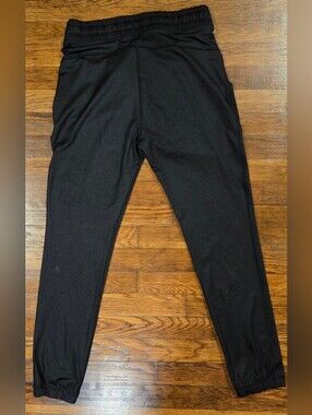 Lululemon On The Fly Jogger Black Luxtreme Size 4